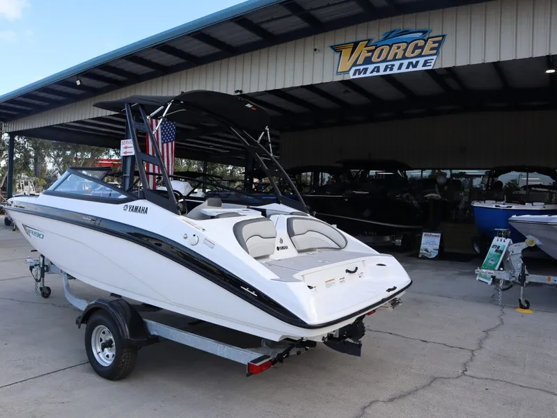 Slide: The Image of Yamaha AR190 2026 - 6