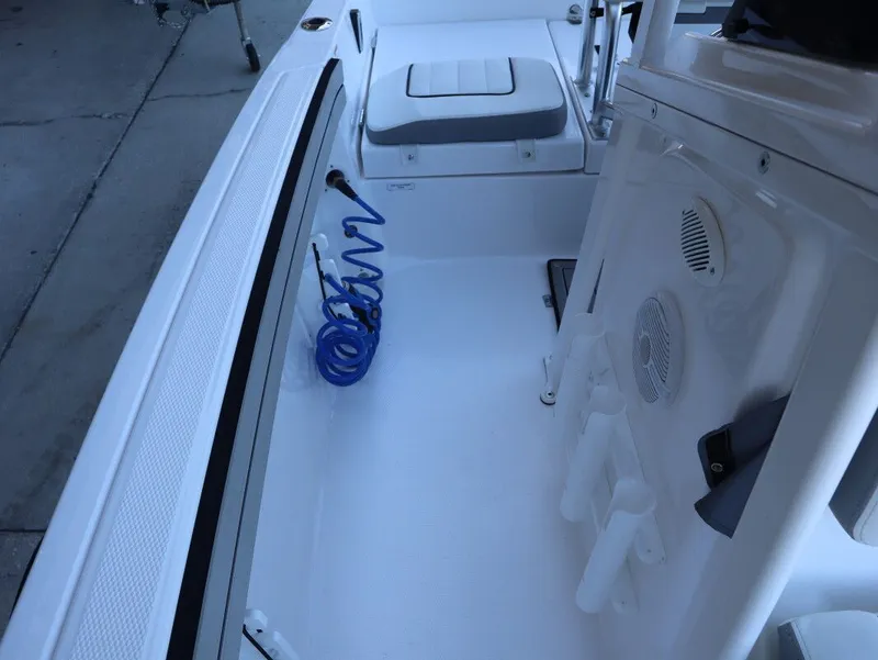 Slide: The Image of Yamaha 190 FSH Sport 2026 - 13