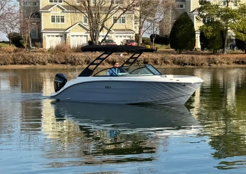 Slide: The Image of Sea Ray SDX 230 Outboard 2026 - 0
