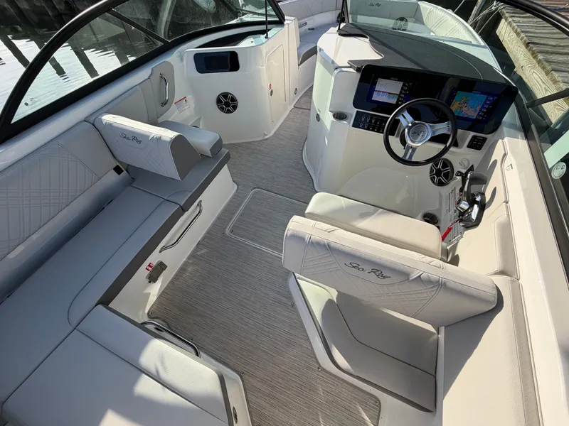 Slide: The Image of Sea Ray SDX 230 Outboard 2026 - 11