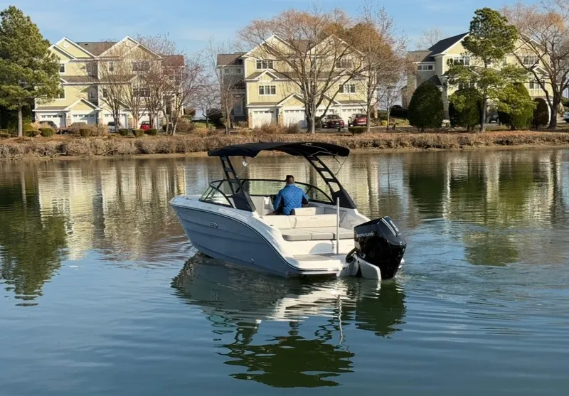 Slide: The Image of Sea Ray SDX 230 Outboard 2026 - 3