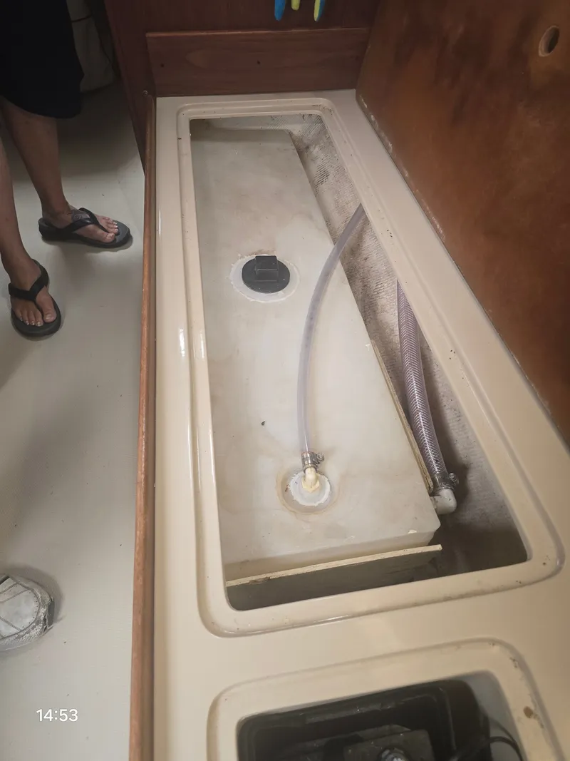 Slide: The Image of Catalina Catalina 30 MKII Tall Mast 1988 - 17