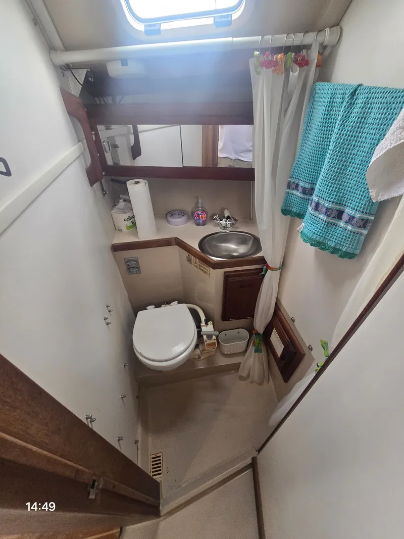 Slide: The Image of Catalina Catalina 30 MKII Tall Mast 1988 - 29