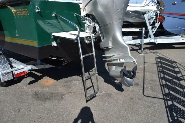 Slide: The Image of Steiger Craft 23 Block Island 2005 - 28