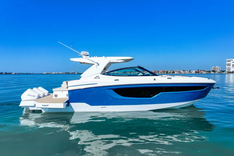 Slide: The Image of Cruisers 38 GLS OB 2026 - 0
