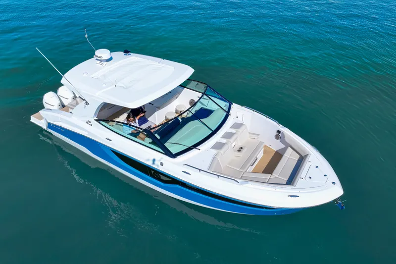 Slide: The Image of Cruisers 38 GLS OB 2026 - 20
