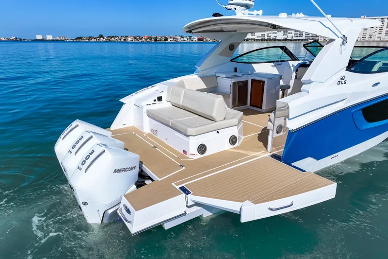 Slide: The Image of Cruisers 38 GLS OB 2026 - 3