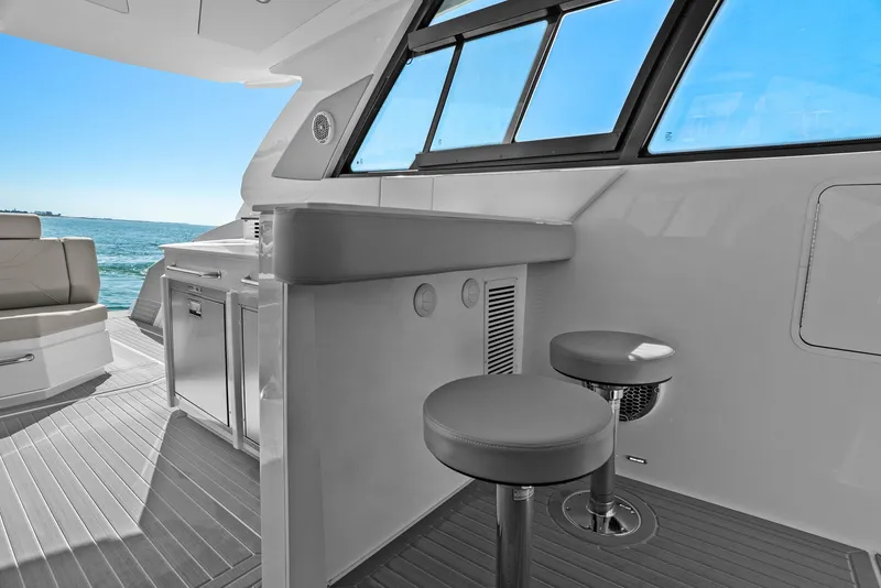 Slide: The Image of Cruisers 42 GLS OB 2026 - 48