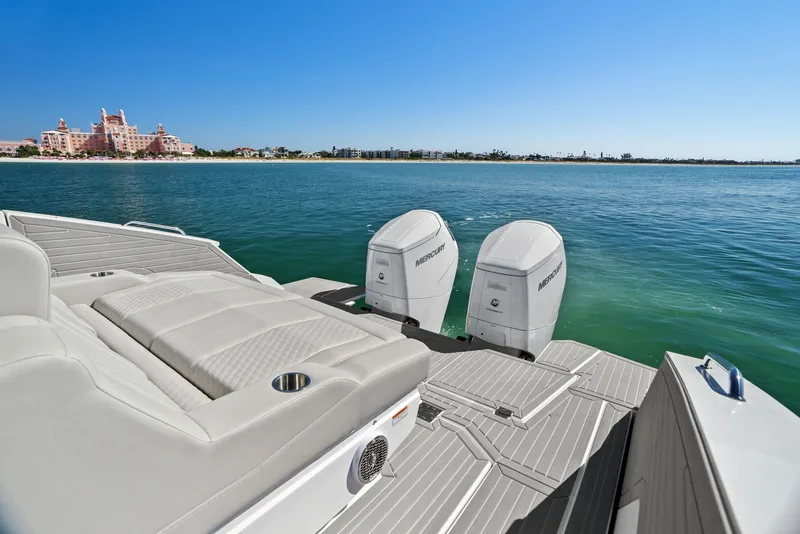 Slide: The Image of Cruisers 42 GLS OB 2026 - 58