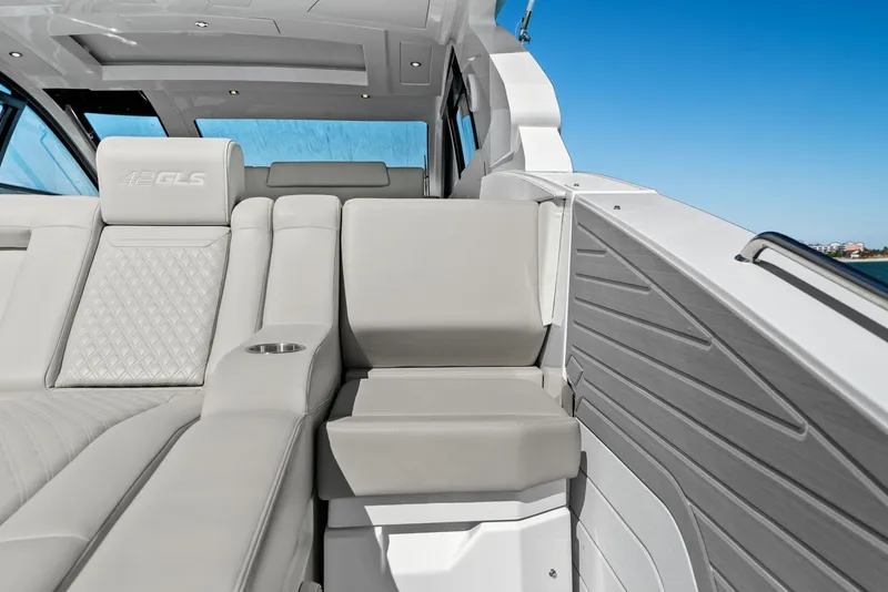 Slide: The Image of Cruisers 42 GLS OB 2026 - 61