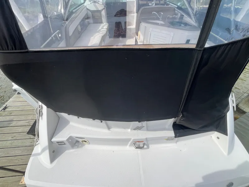 Slide: The Image of Four Winns V255 2016 - 10