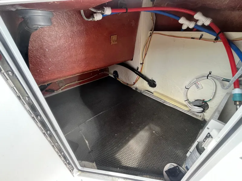 Slide: The Image of Four Winns V255 2016 - 19