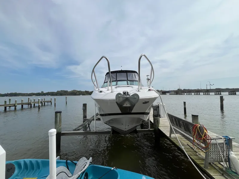 Slide: The Image of Four Winns V255 2016 - 2