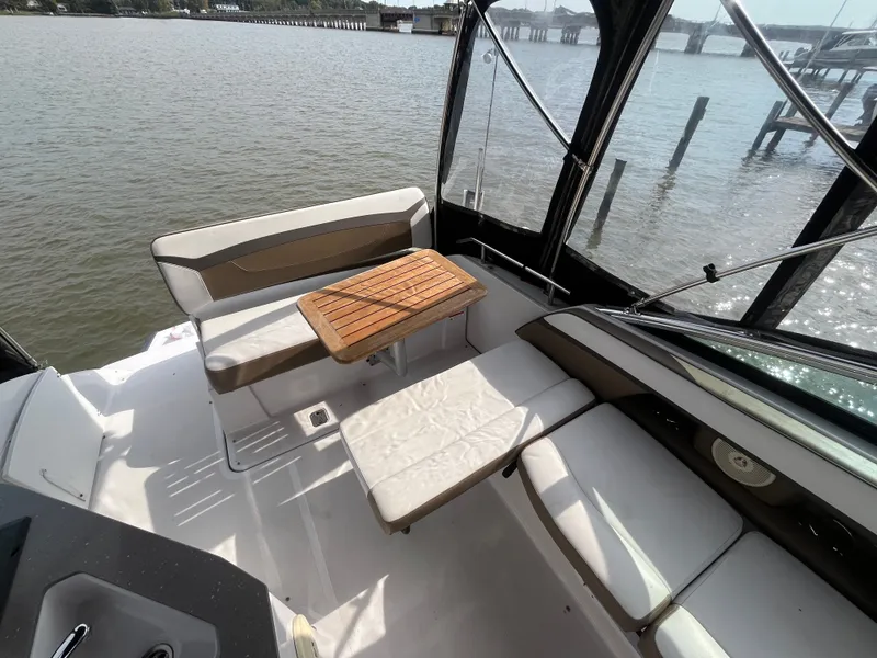 Slide: The Image of Four Winns V255 2016 - 33