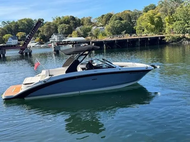 Slide: The Image of Sea Ray SDX 270 2018 - 3