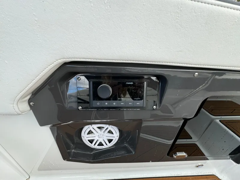 Slide: The Image of Monterey 258SS Super Sport 2022 - 50