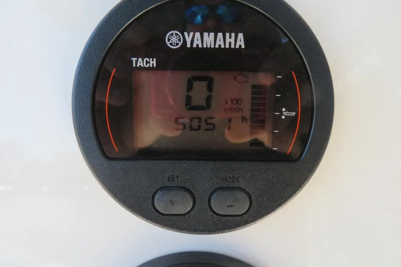 Slide: The Image of Yamaha tachometer display on 2021 Key West 239 FS boat, showing 0 RPM and 505.1 hours. - 34
