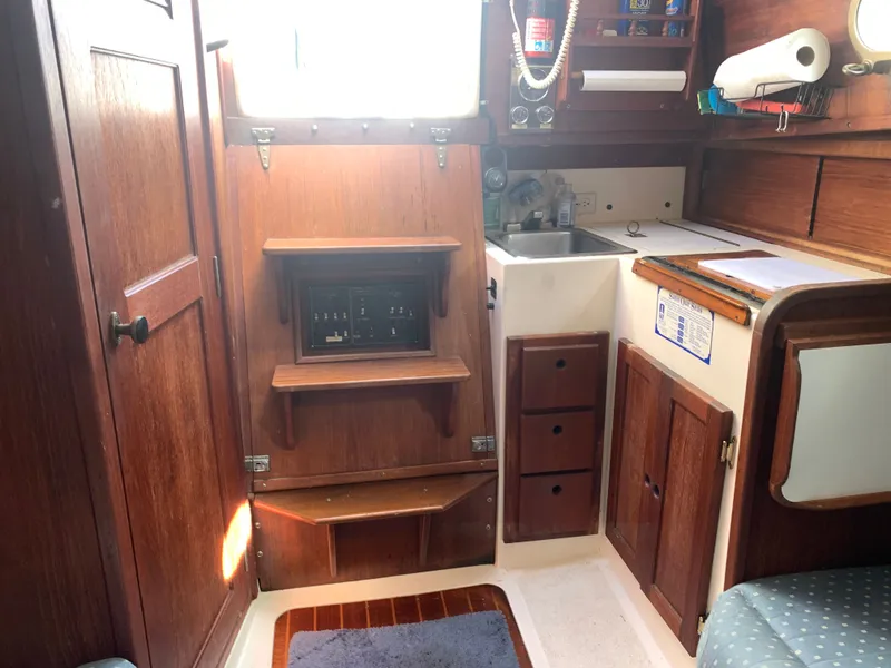 Slide: The Image of Com-Pac 27/2 1989 - 12