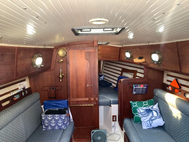 Slide: The Image of Com-Pac 27/2 1989 - 2