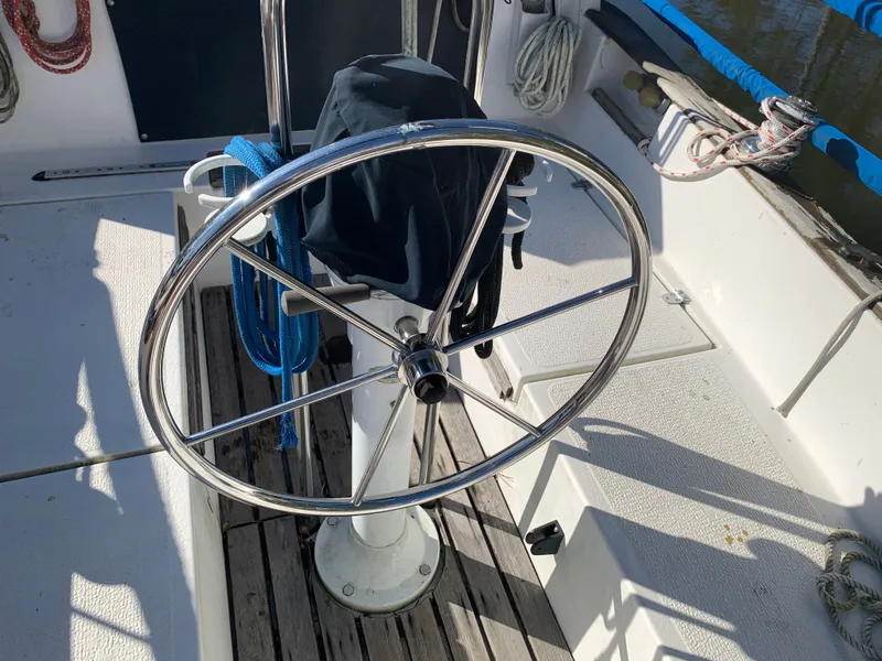 Slide: The Image of Com-Pac 27/2 1989 - 27