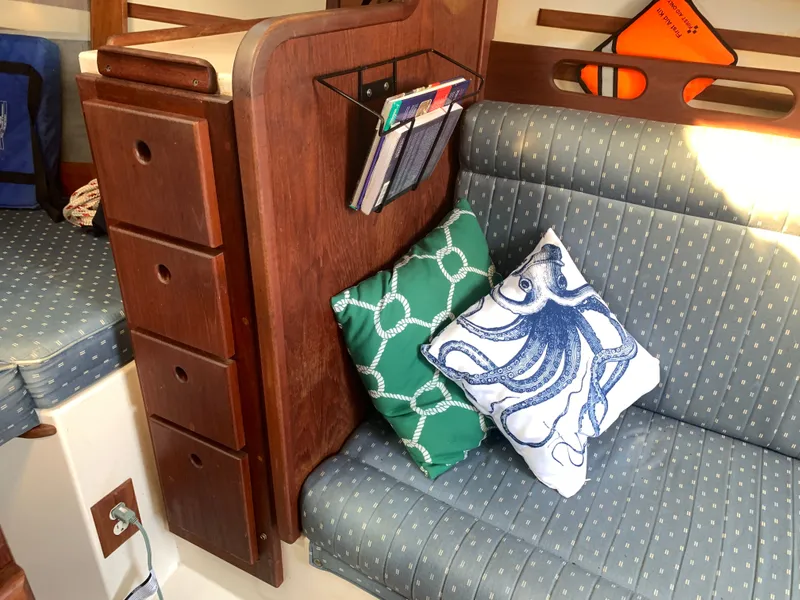 Slide: The Image of Com-Pac 27/2 1989 - 7