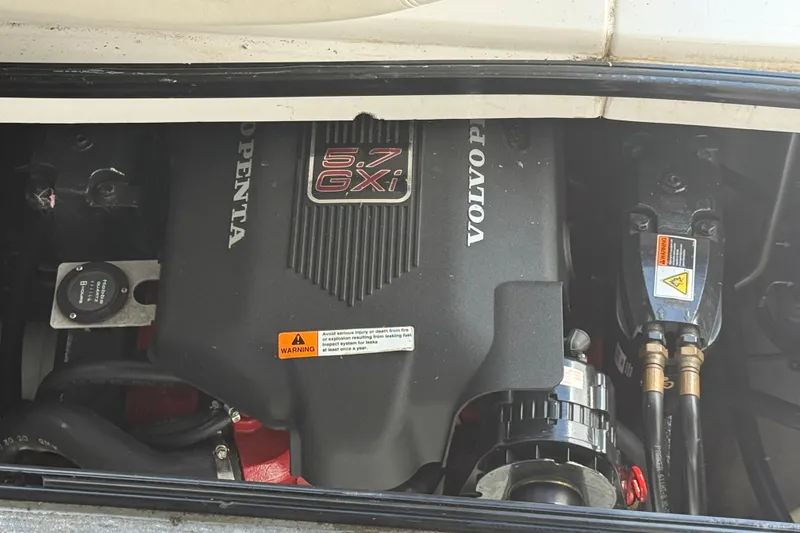 Slide: The Image of Volvo Penta 5.7 GXI engine in 2002 Four Winns 328 Vista boat. - 55