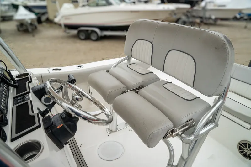 Slide: The Image of Sea Fox 228 Commander 2019 - 15