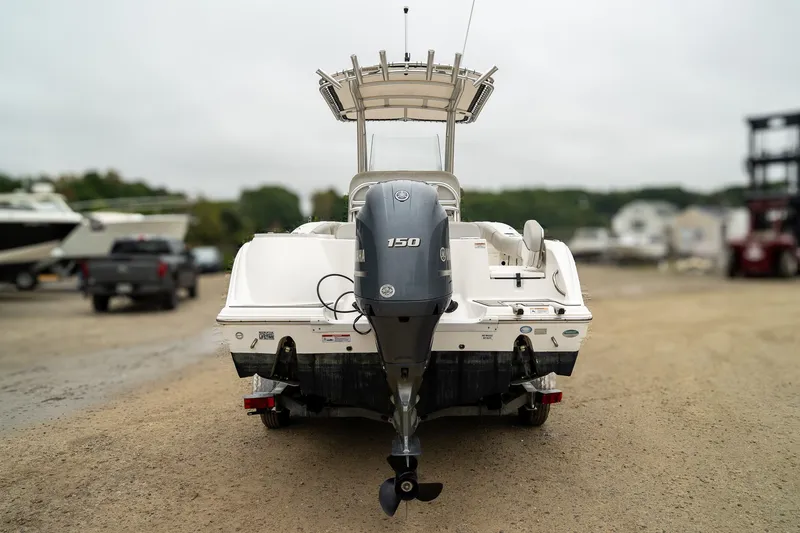 Slide: The Image of Sea Fox 228 Commander 2019 - 8