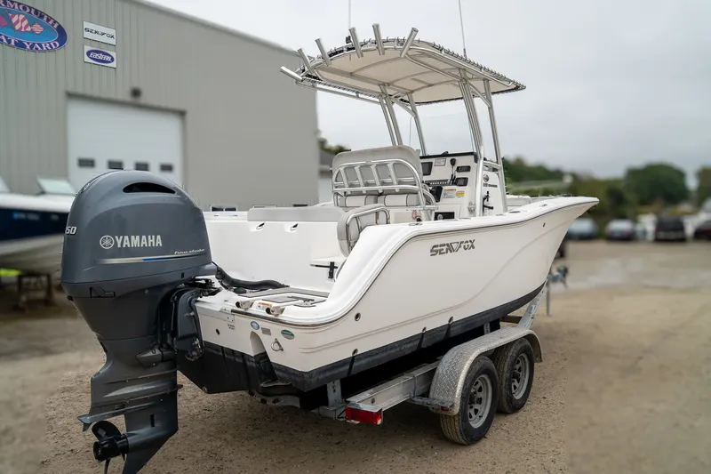 Slide: The Image of Sea Fox 228 Commander 2019 - 9