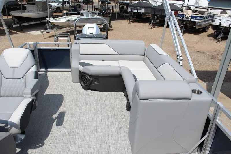 Slide: The Image of 2026 Avalon LSZ Cruiser Rear Bench 23 with spacious seating and modern design. - 13