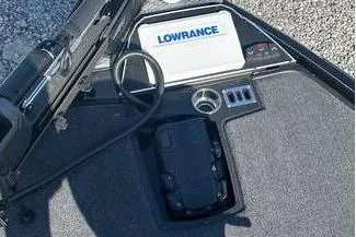 Slide: The Image of 2024 Ranger Z520R boat dashboard with Lowrance electronics and control panel. - 6