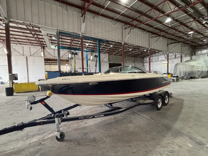 The Image of Chris-Craft Launch 22 2016 - 0