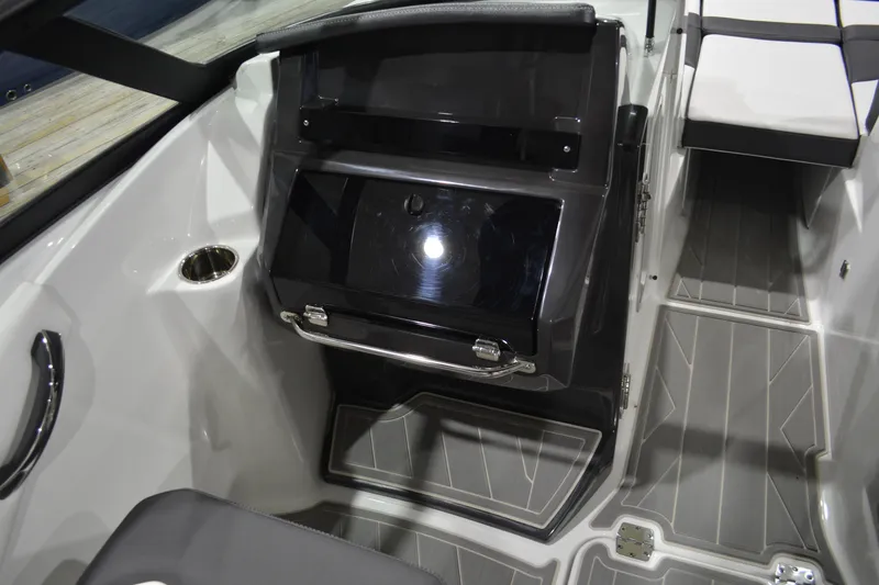 Slide: The Image of Interior of 2026 Monterey M-45 boat, featuring sleek design and modern amenities. - 25