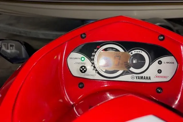 Slide: The Image of Dashboard of a 2005 Yamaha WaveRunner VX 110, featuring speedometer and fuel gauge. - 10