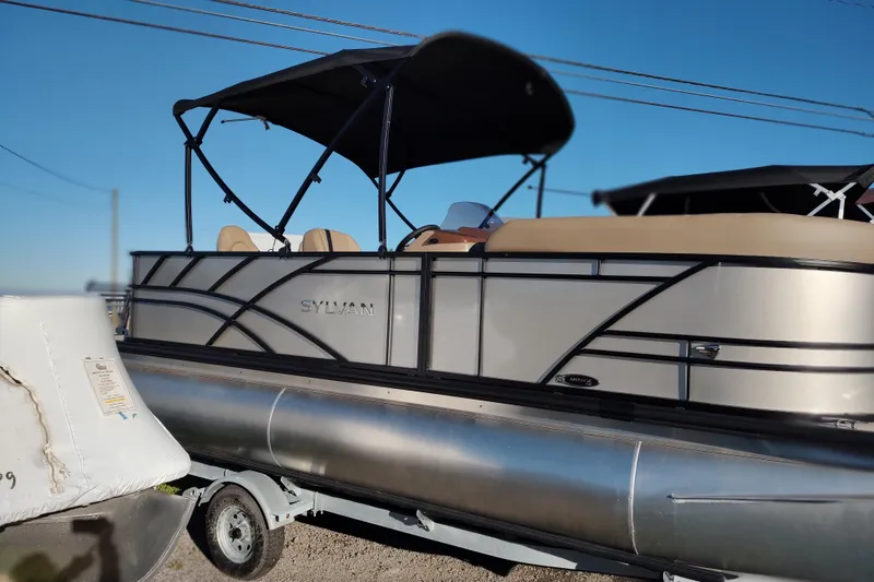 The Image of 2026 Sylvan Mirage 820 PARTY FISH pontoon boat with canopy on trailer. - 0