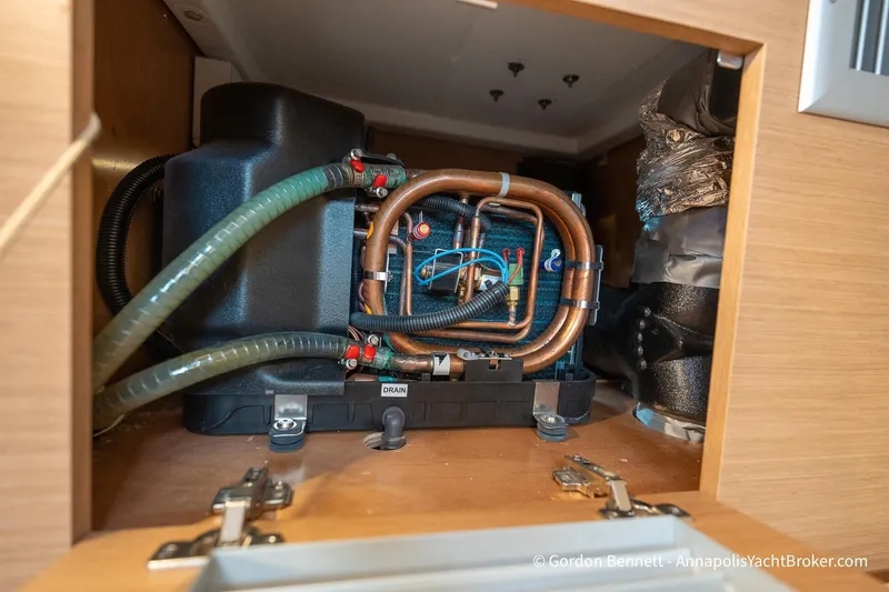 Slide: The Image of Interior view of Jeanneau Sun Odyssey 410's 2022 model engine compartment. - 66