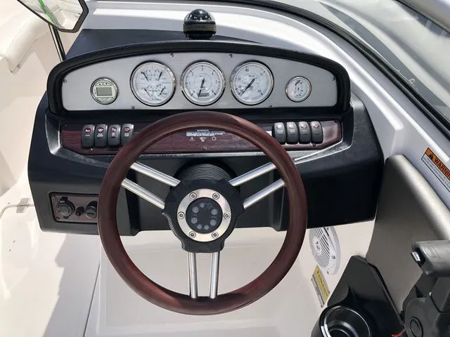 Slide: The Image of Regal 2000 Bowrider 2008 - 11