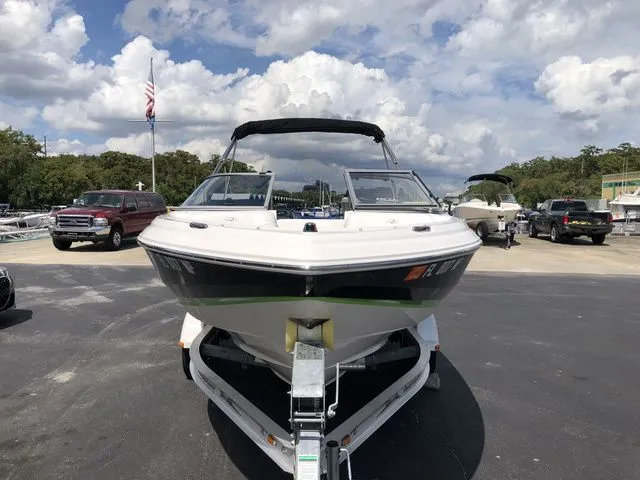 Slide: The Image of Regal 2000 Bowrider 2008 - 3