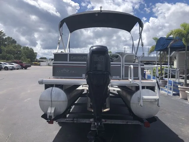 Slide: The Image of Sun Tracker Party Barge 20 DLX 2015 - 5