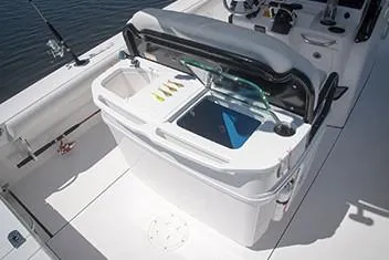 Slide: The Image of Manufacturer Provided Image: 2020 Everglades 273 Center Console fishing station with bait prep area. - 17