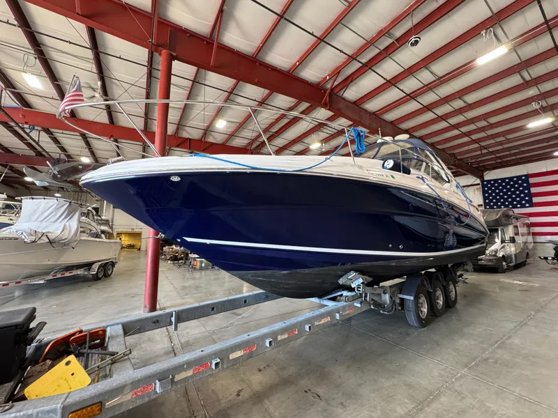 Slide: The Image of Sea Ray 320 Sundancer 2004 - 68