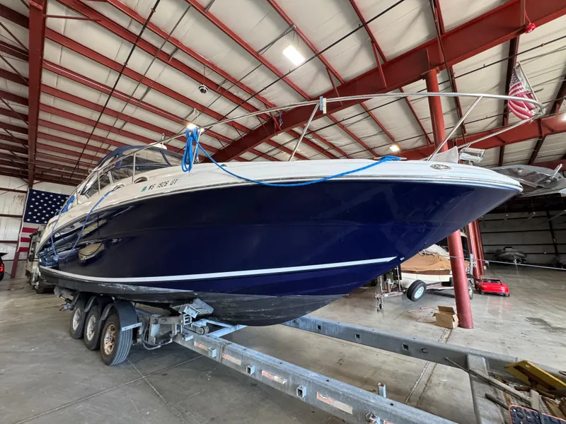 Slide: The Image of Sea Ray 320 Sundancer 2004 - 70