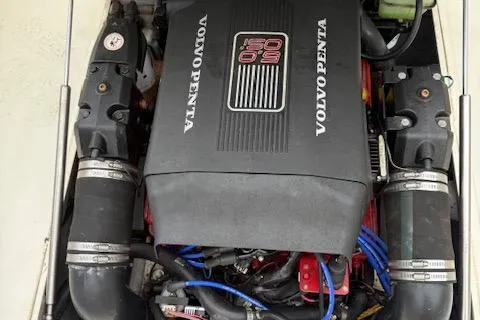 Slide: The Image of 2005 Albemarle 248 Express Fisherman cabin with starfish-patterned bedding. - 20