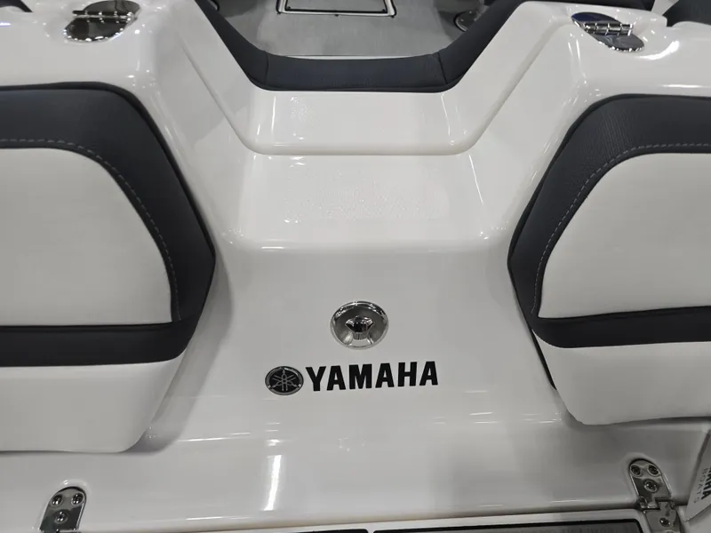 Slide: The Image of Yamaha SX195 2026 - 26
