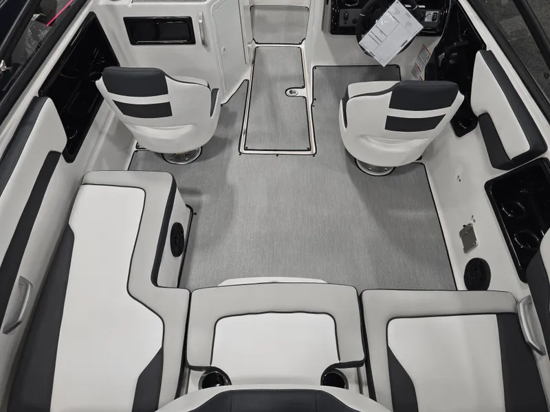 Slide: The Image of Yamaha SX195 2026 - 6