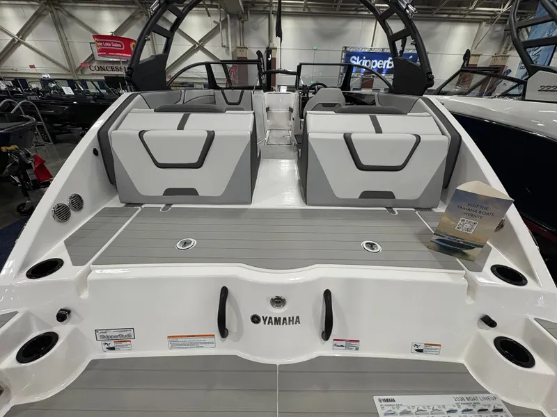 Slide: The Image of Yamaha AR220 2026 - 5