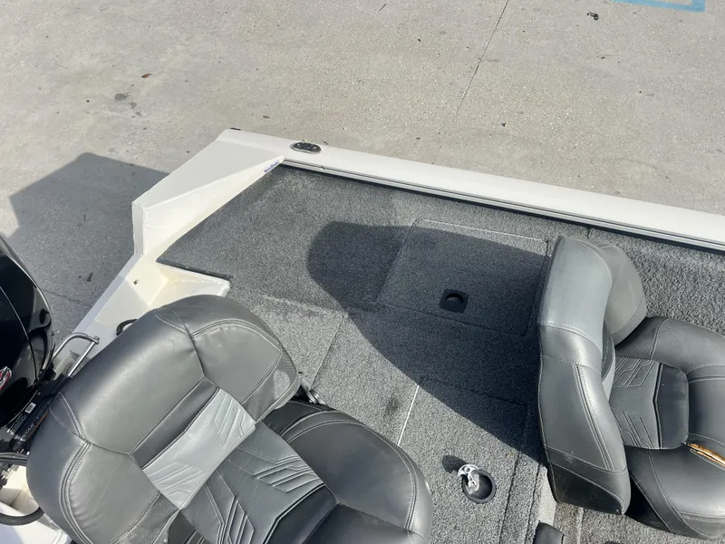 Slide: The Image of Tracker Pro Team 195 2019 - 20