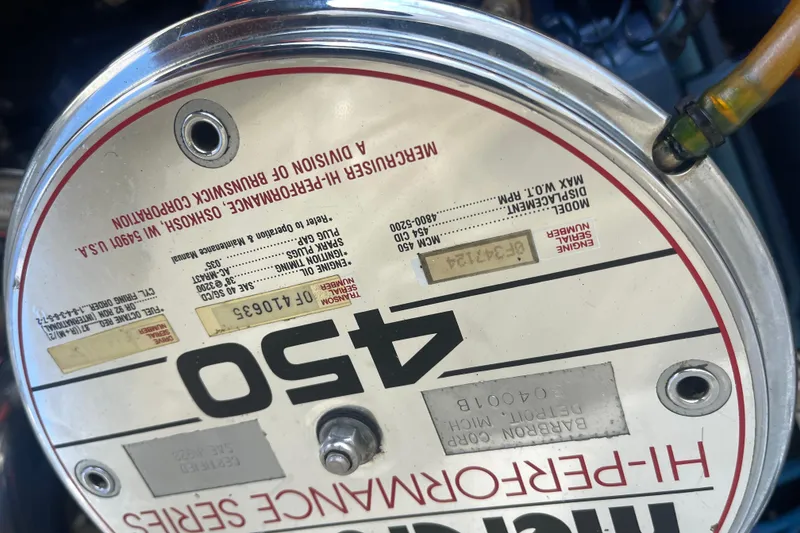 Slide: The Image of Close-up of a Mercury Hi-Performance engine component in a 1995 Excel Scarab 43. - 36