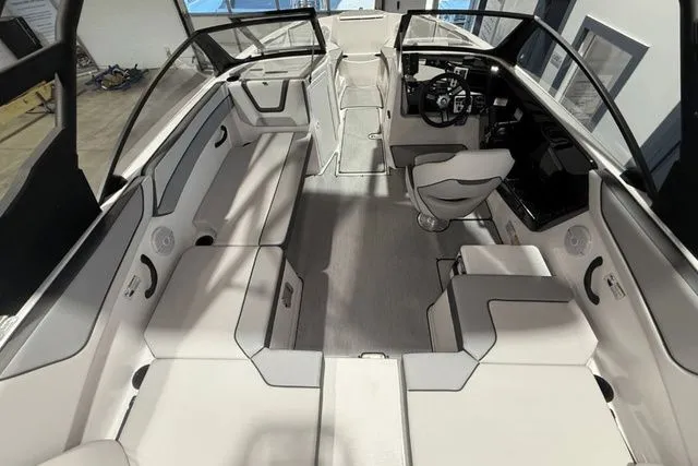 Slide: The Image of Yamaha AR220 2026 - 8