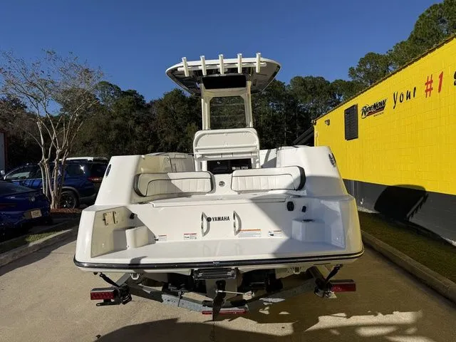 Slide: The Image of Yamaha 252 FSH Sport 2026 - 12